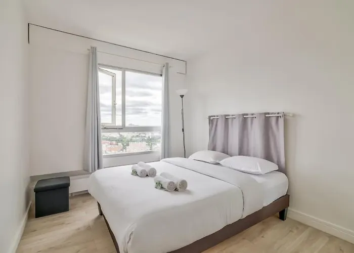 Vandrezanne 1 Stylish 2 Bed Views 巴黎